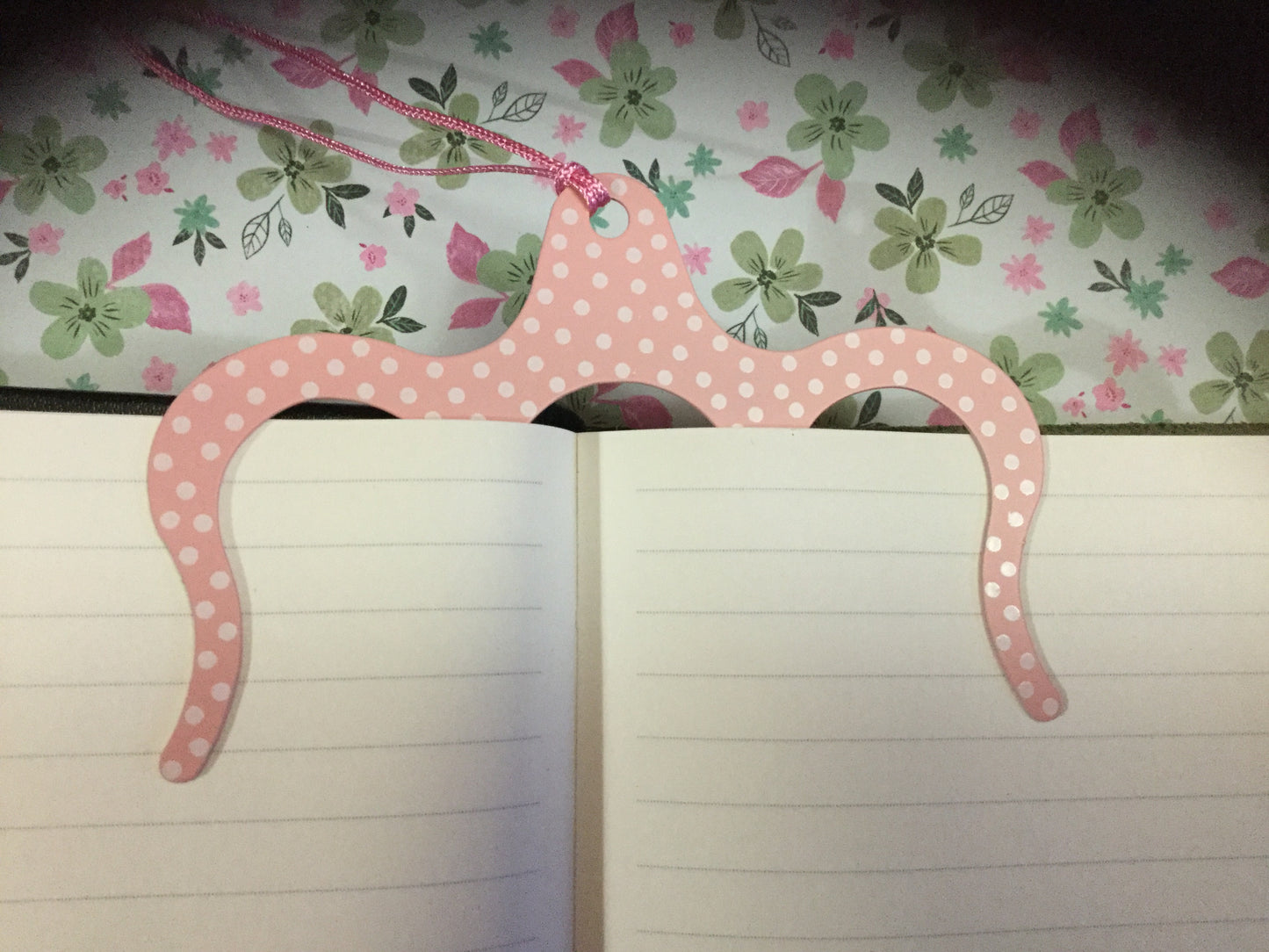 Page Holder